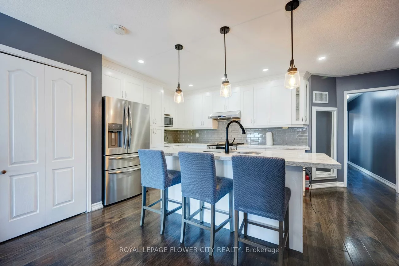 607, Rossellini, Meadowvale Village, Mississauga