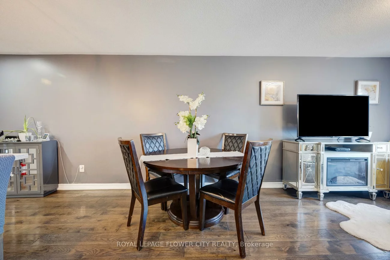 607, Rossellini, Meadowvale Village, Mississauga