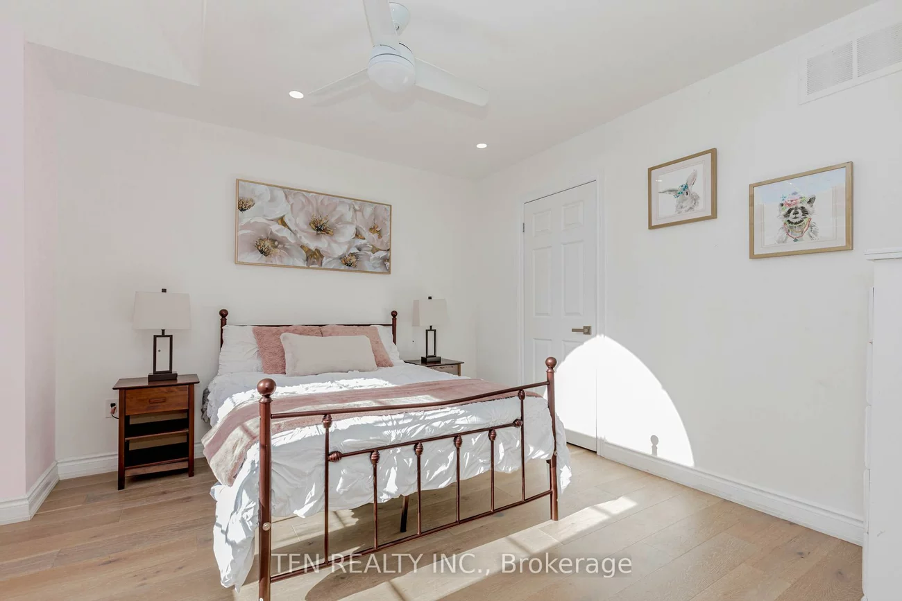 7108, Gablehurst, Meadowvale Village, Mississauga