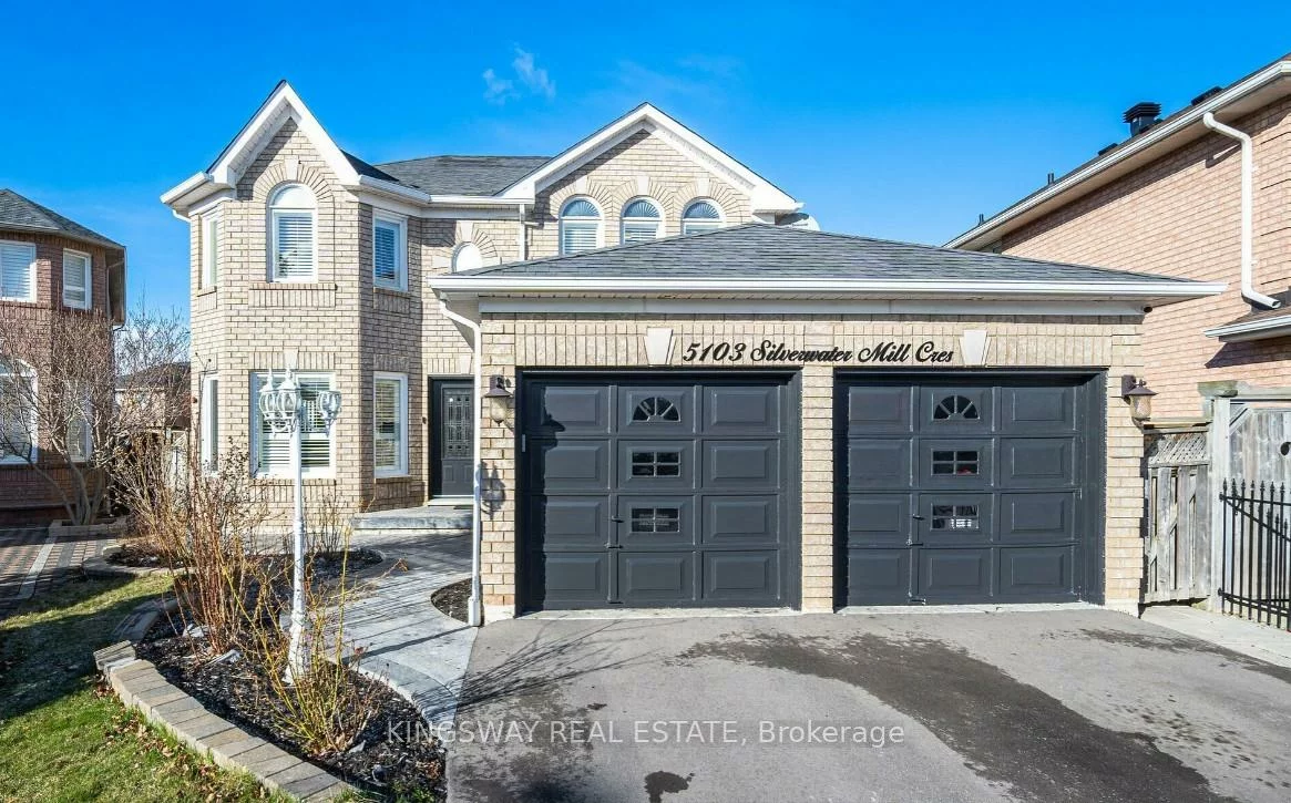 5103, Silverwater Mill, East Credit, Mississauga