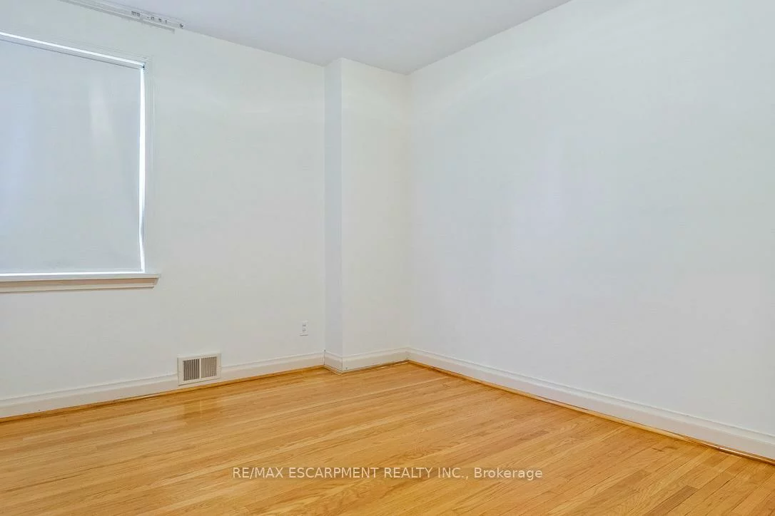 2510, Donnavale, Cooksville, Mississauga