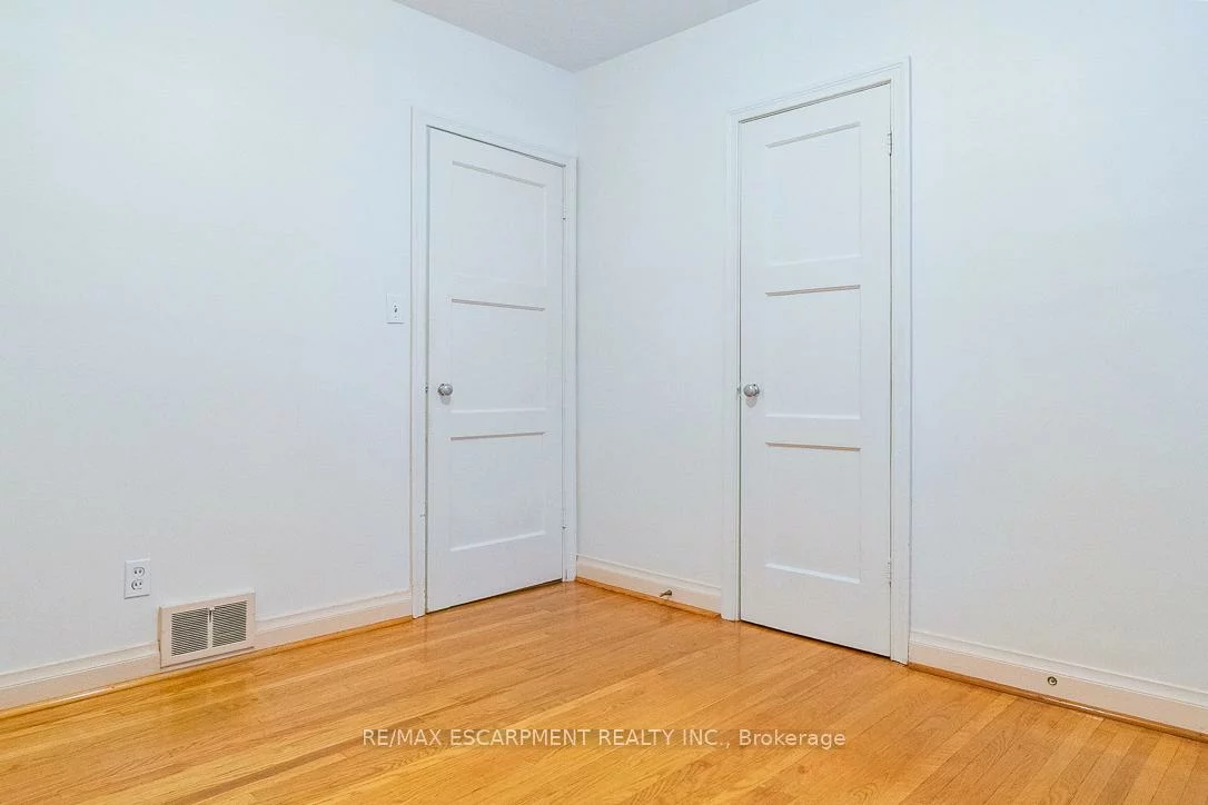 2510, Donnavale, Cooksville, Mississauga