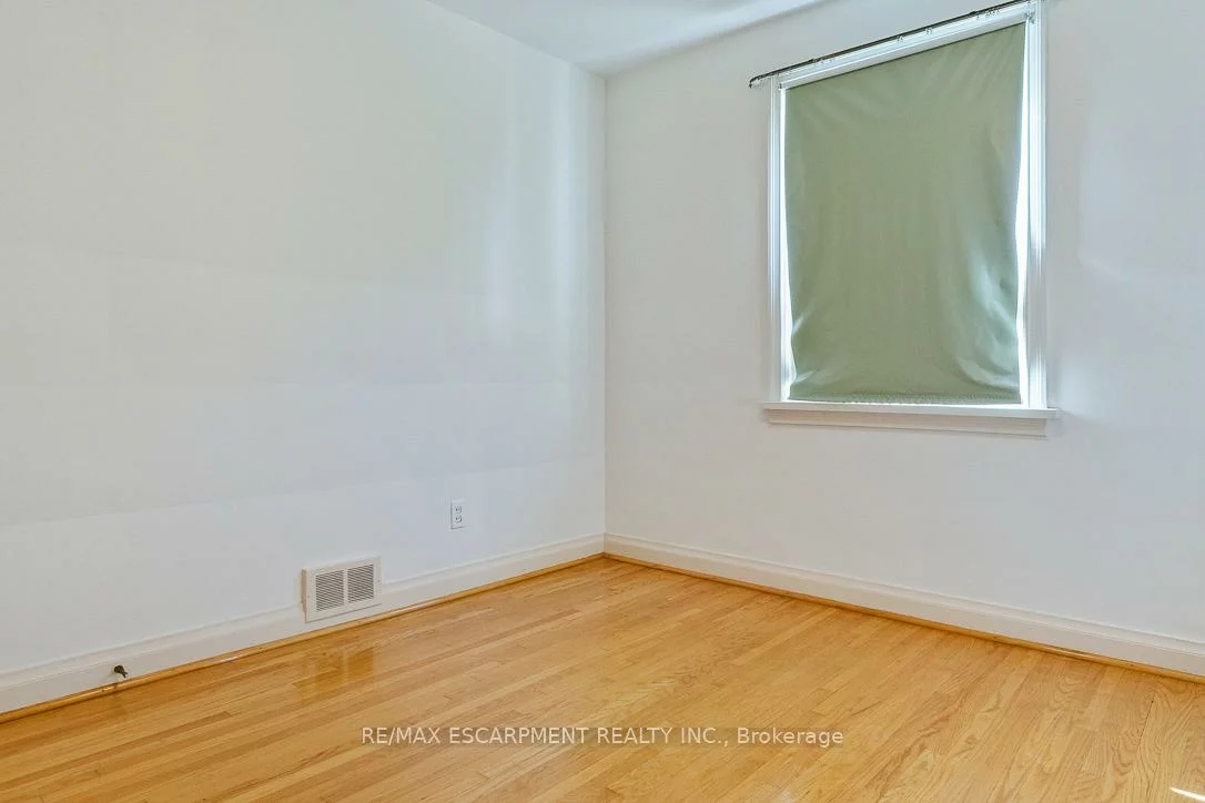 2510, Donnavale, Cooksville, Mississauga