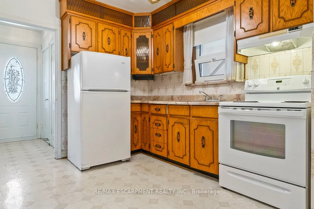 2510, Donnavale, Cooksville, Mississauga