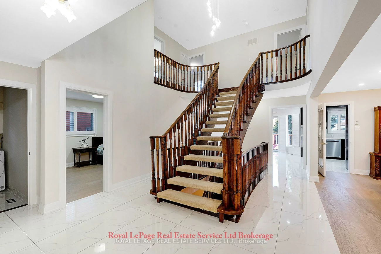 2088, Kempton Park, Central Erin Mills, Mississauga