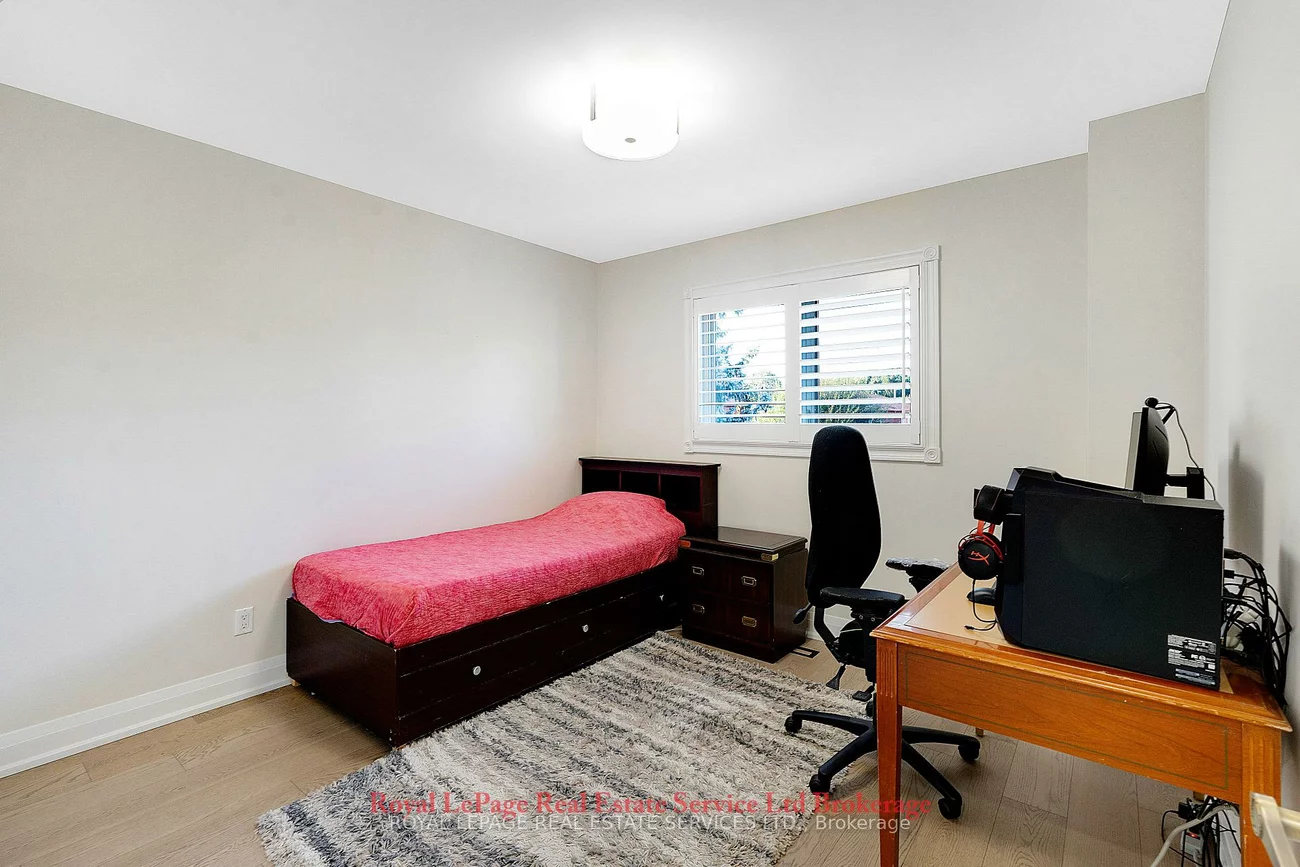 2088, Kempton Park, Central Erin Mills, Mississauga