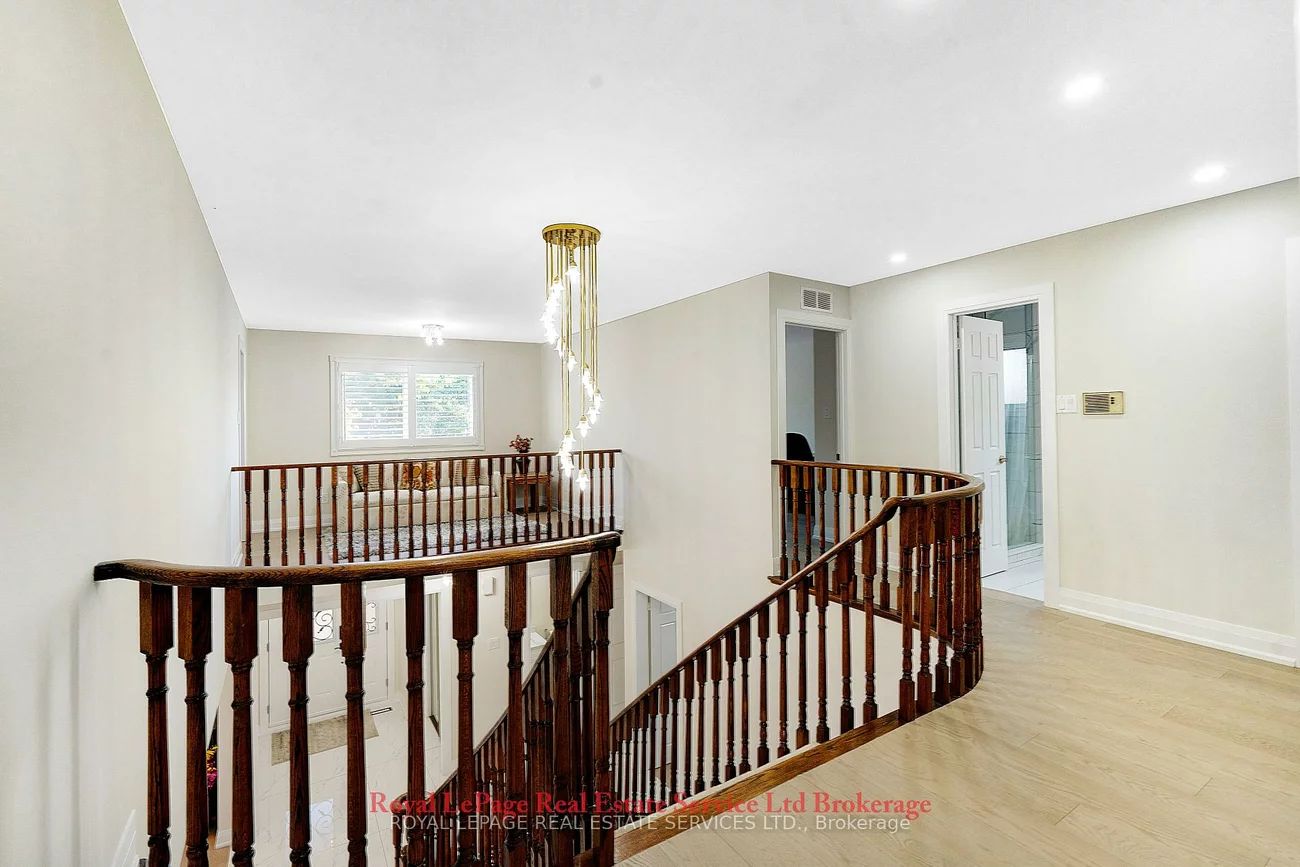 2088, Kempton Park, Central Erin Mills, Mississauga