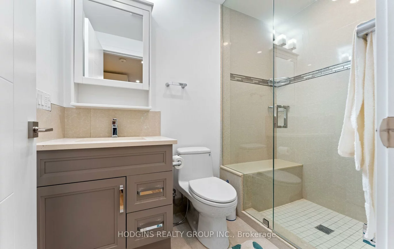 1670, Caverly, Erin Mills, Mississauga