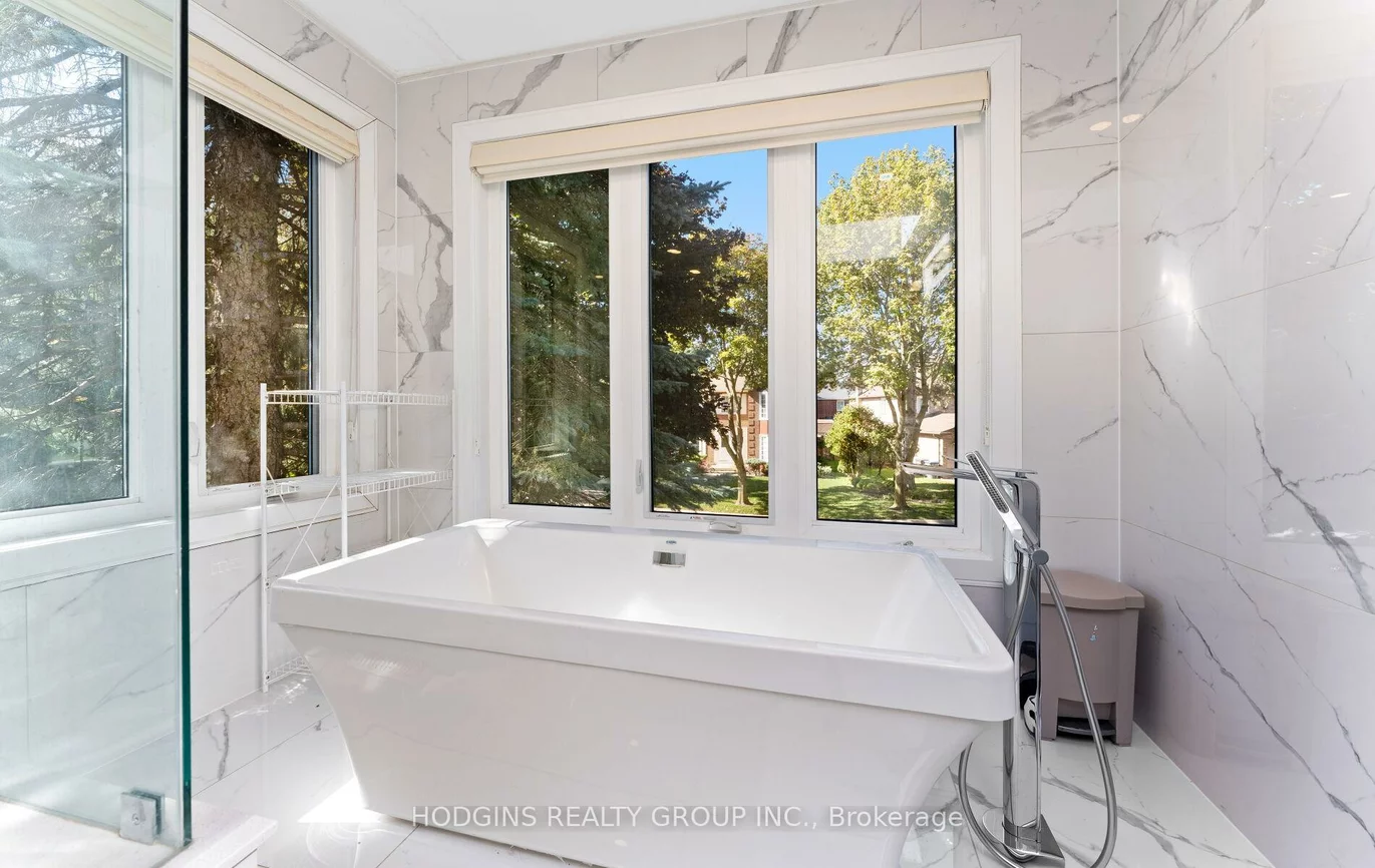 1670, Caverly, Erin Mills, Mississauga
