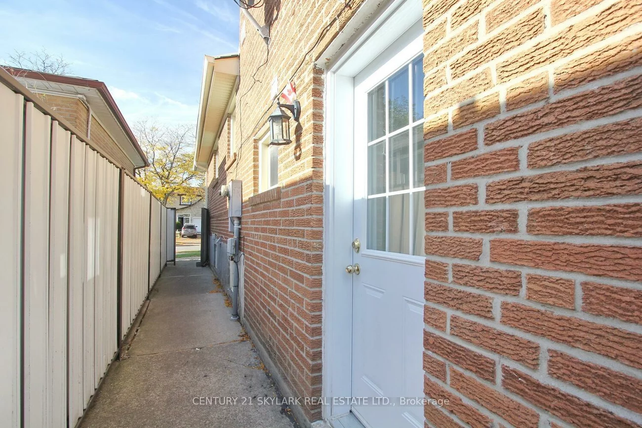 3376, Twilight, Malton, Mississauga