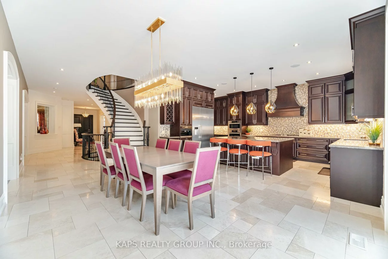 6634, Rothschild, Meadowvale Village, Mississauga