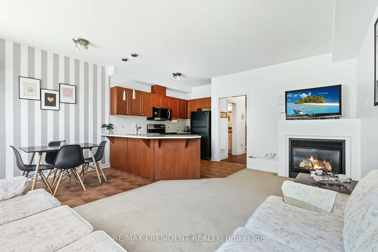 932, Ledbury, East Credit, Mississauga