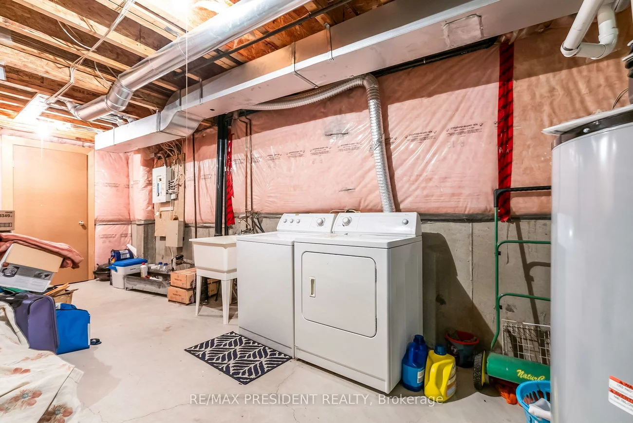 932, Ledbury, East Credit, Mississauga