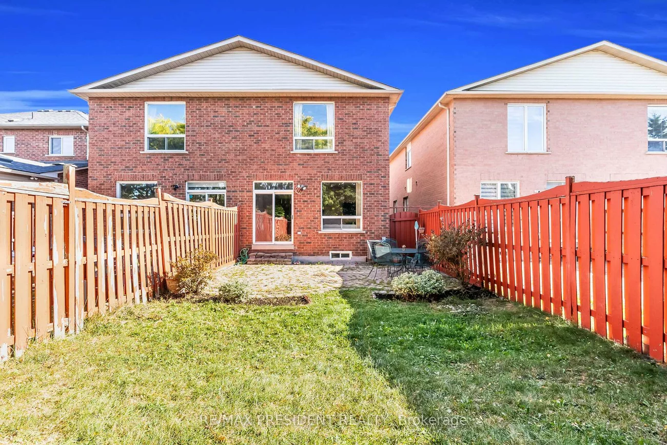 932, Ledbury, East Credit, Mississauga
