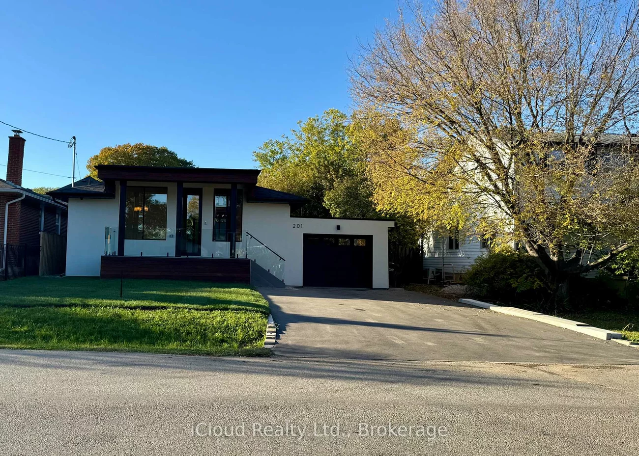 201, Troy, Mineola, Mississauga