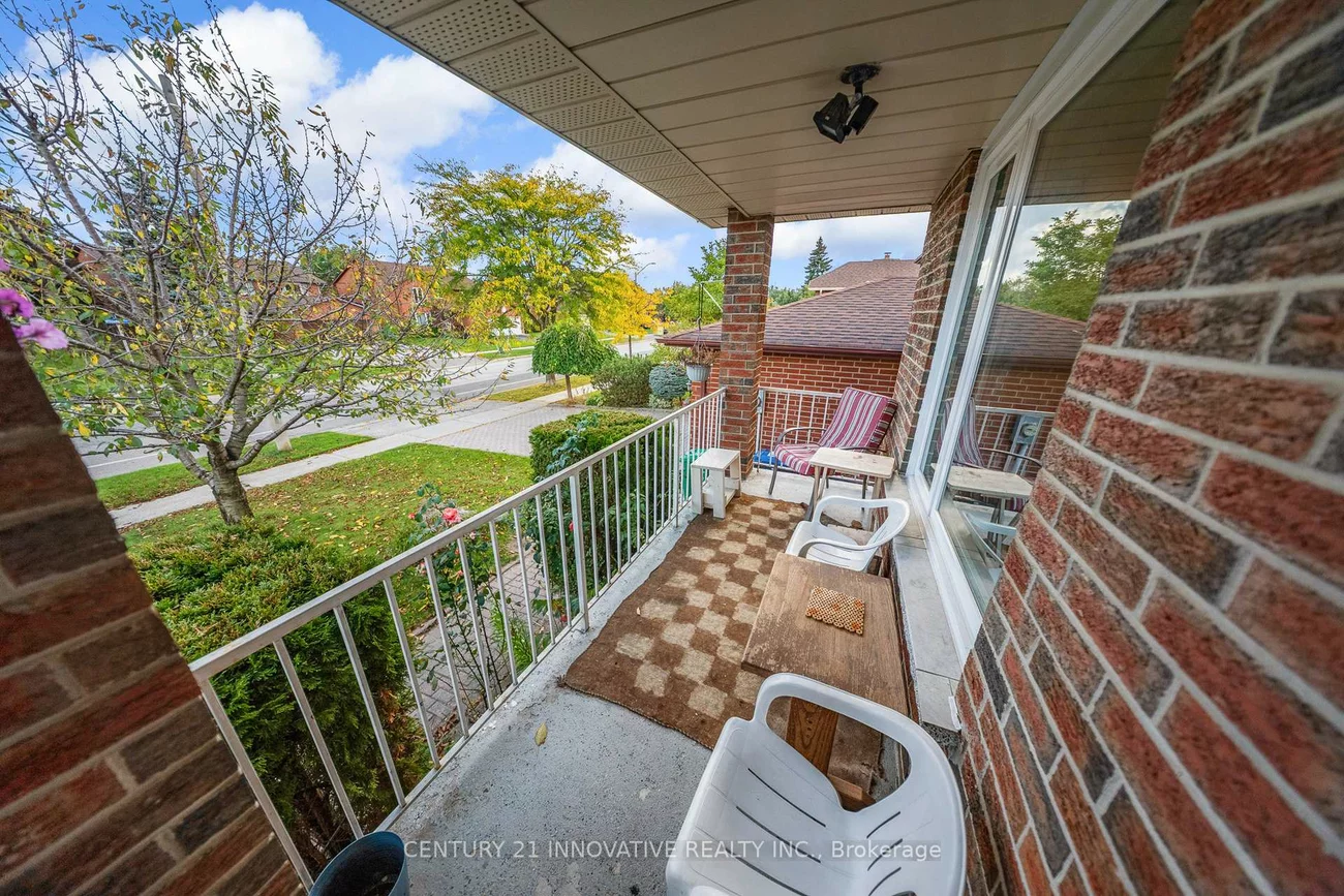 816, Willowbank, Rathwood, Mississauga