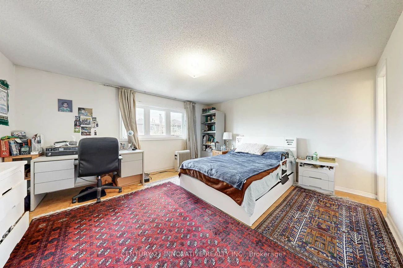816, Willowbank, Rathwood, Mississauga