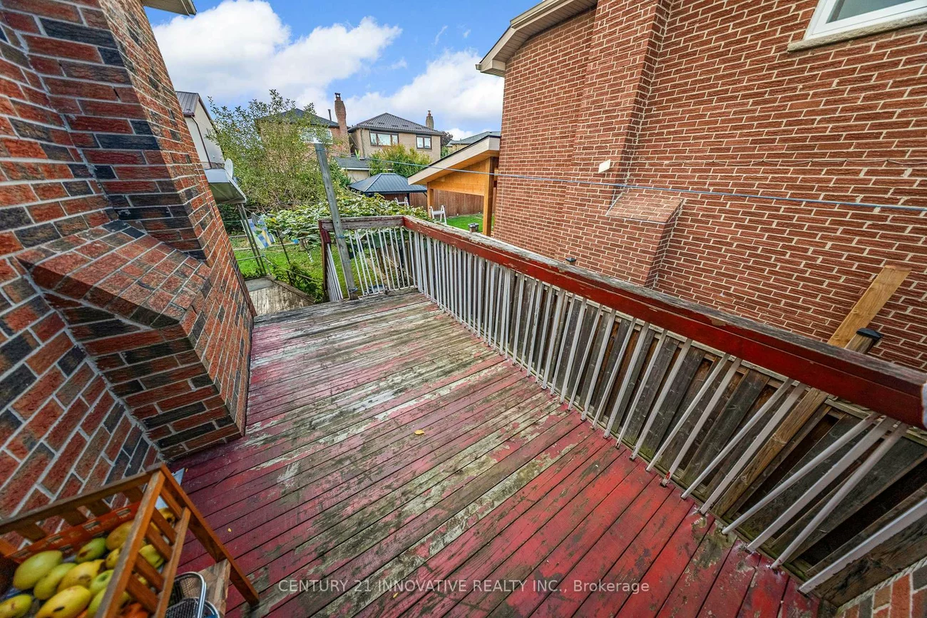 816, Willowbank, Rathwood, Mississauga
