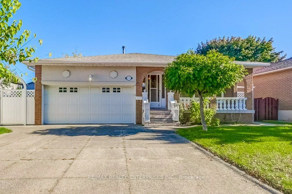 430, Louis, Cooksville, Mississauga