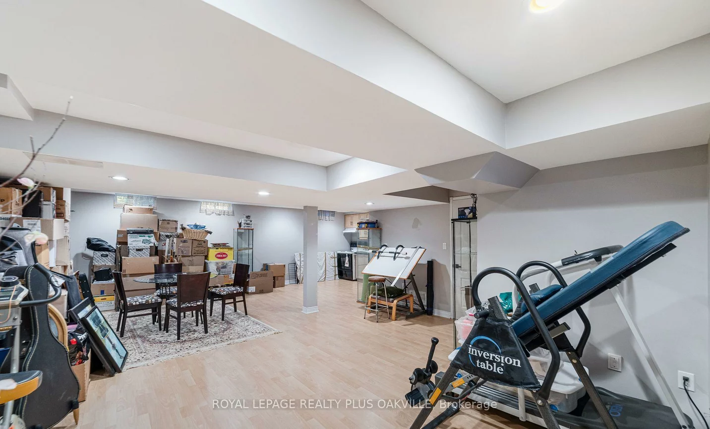 365, Turnberry, Hurontario, Mississauga