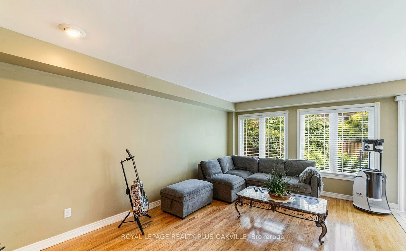 365, Turnberry, Hurontario, Mississauga