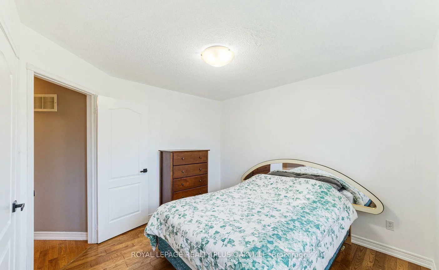 365, Turnberry, Hurontario, Mississauga