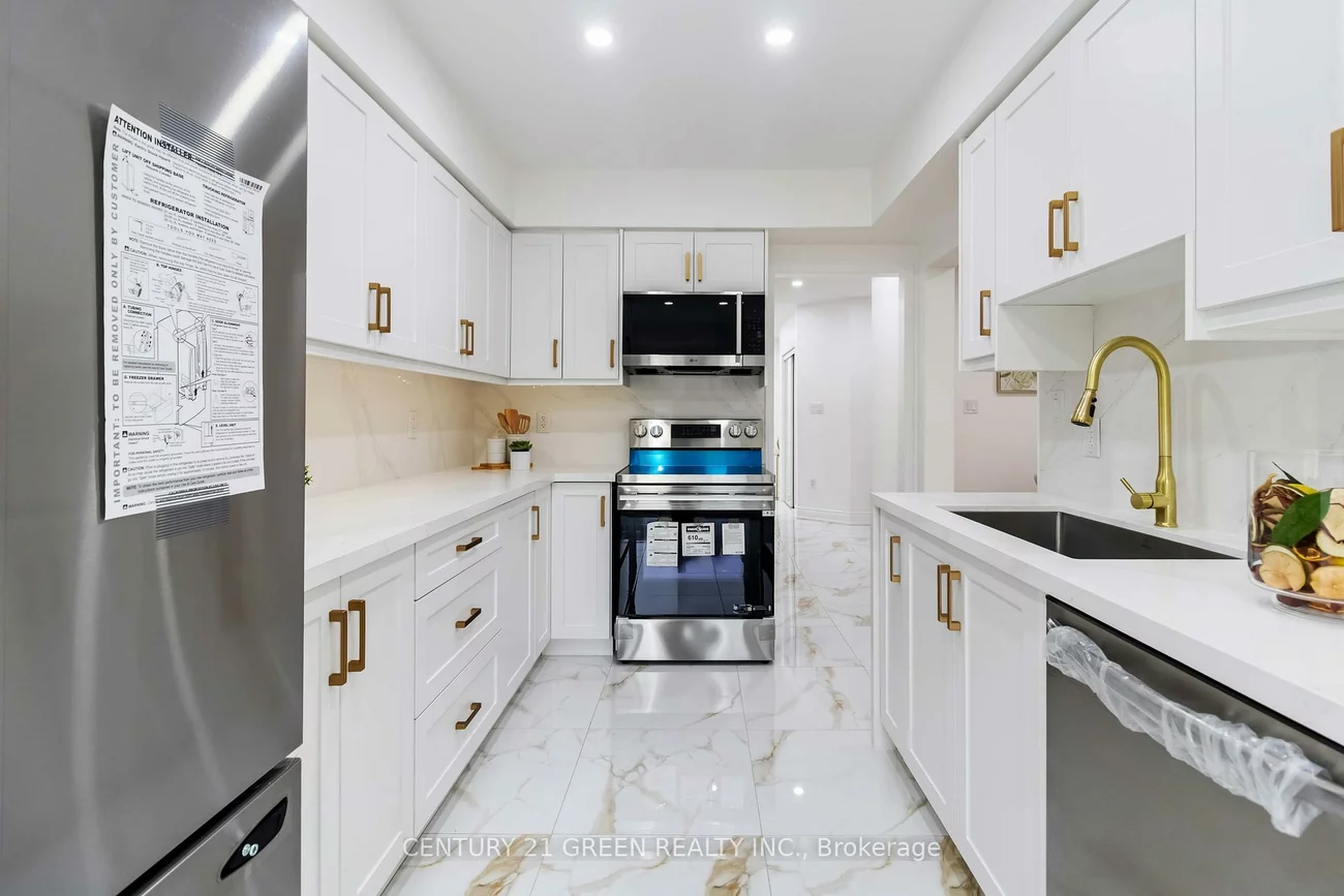 6085, Rowers, East Credit, Mississauga