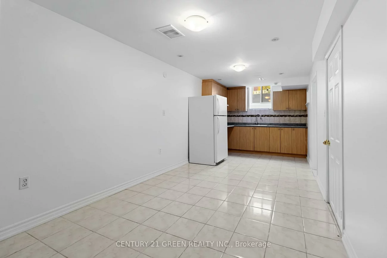 6085, Rowers, East Credit, Mississauga