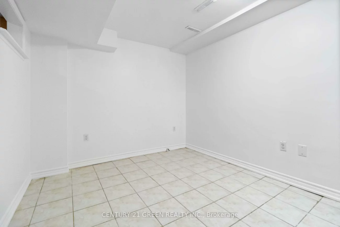 6085, Rowers, East Credit, Mississauga