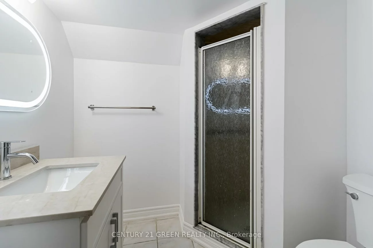 6085, Rowers, East Credit, Mississauga