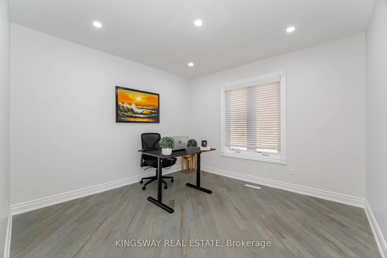 1008, Ceremonial, Hurontario, Mississauga