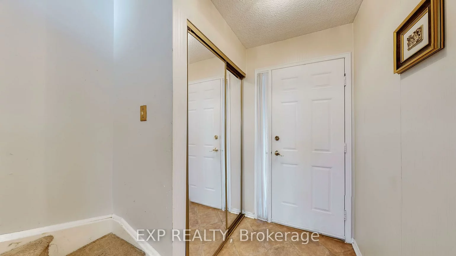 5023, Salishan, Hurontario, Mississauga