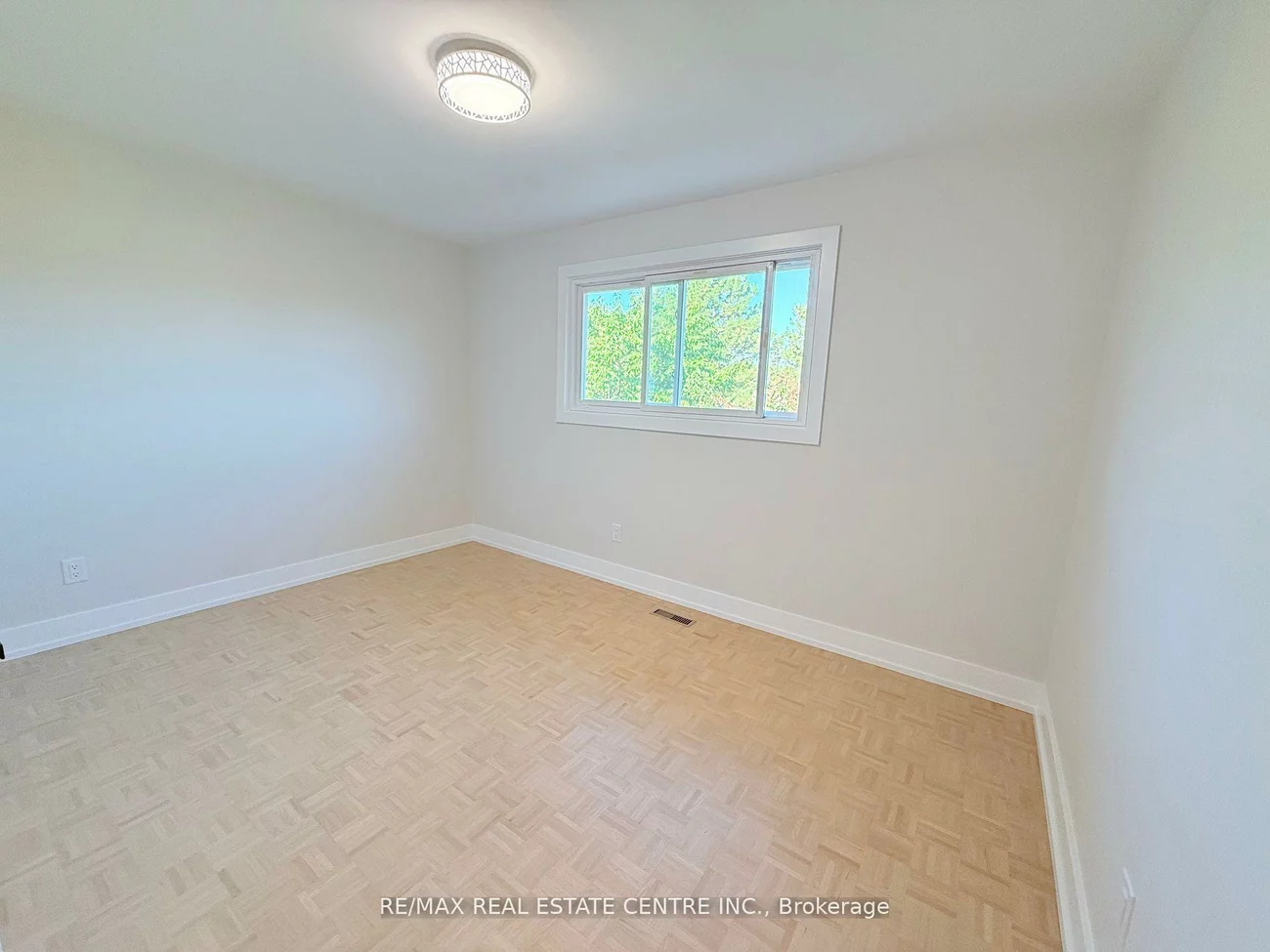 1215, Larny, Rathwood, Mississauga