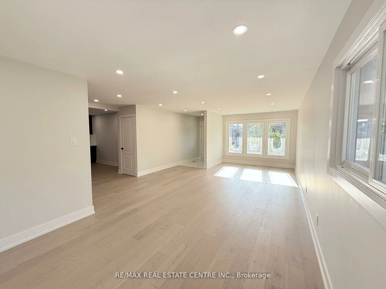 1215, Larny, Rathwood, Mississauga