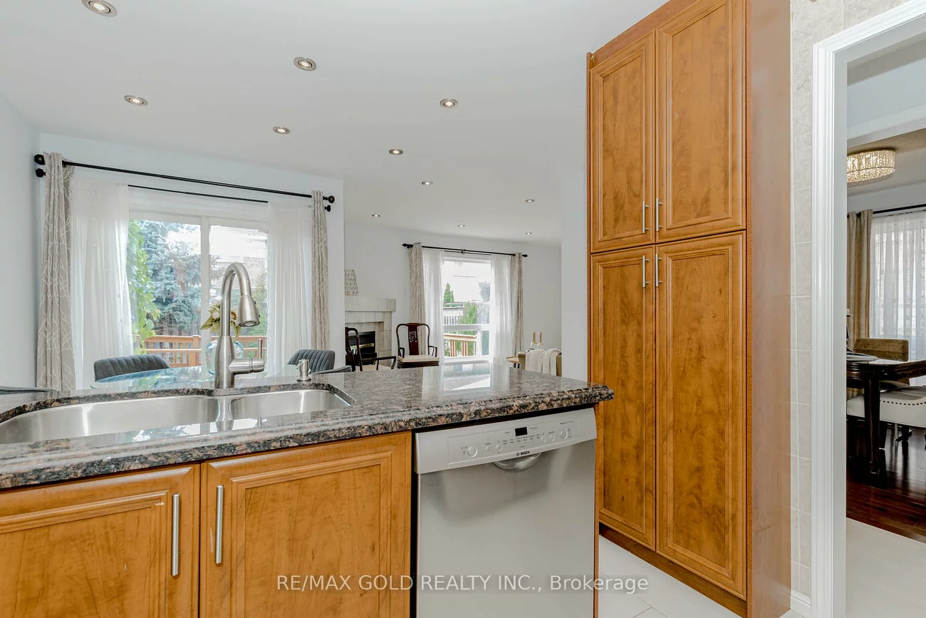 7399, Terragar, Lisgar, Mississauga