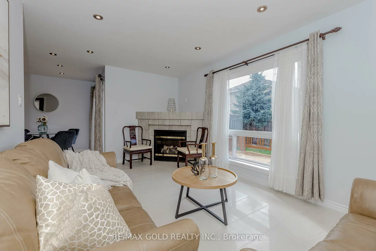 7399, Terragar, Lisgar, Mississauga