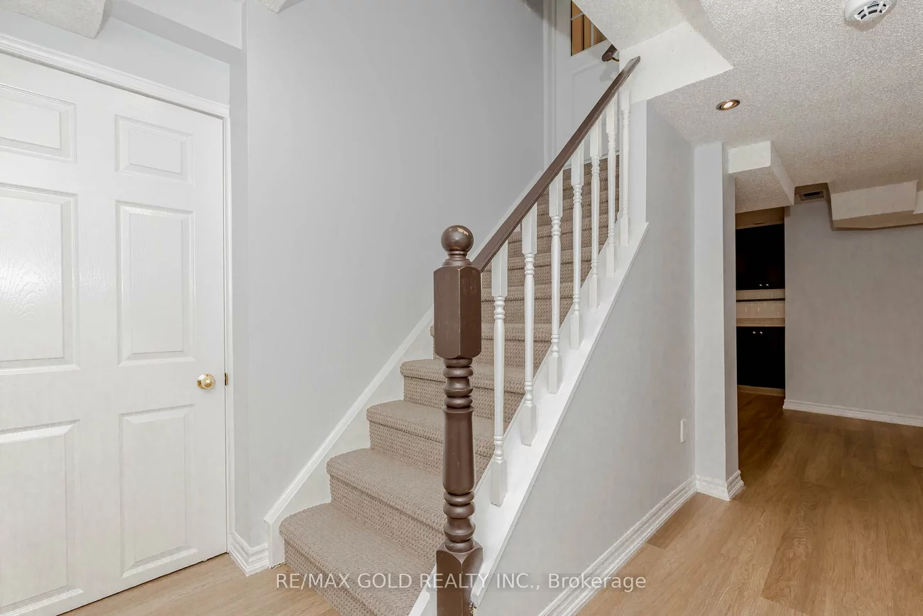 7399, Terragar, Lisgar, Mississauga