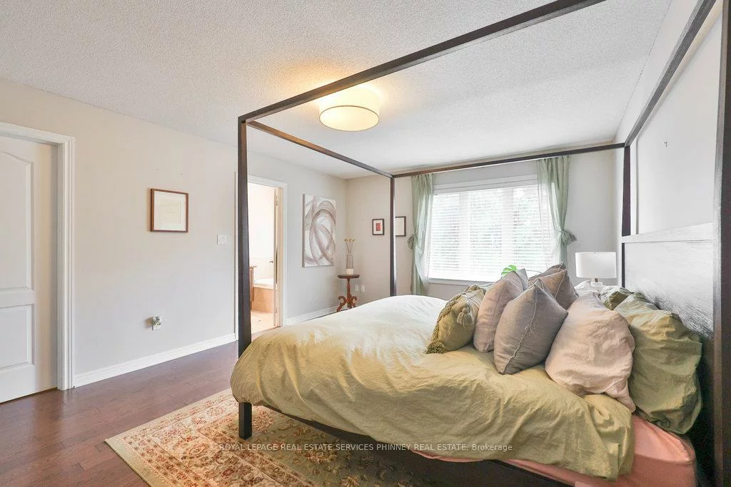 1025, Shaw, Lakeview, Mississauga