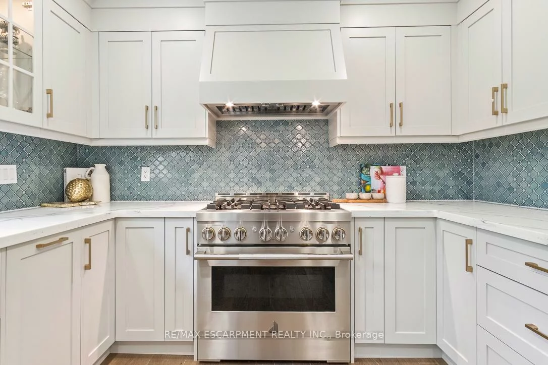 1294, GATEHOUSE, Clarkson, Mississauga