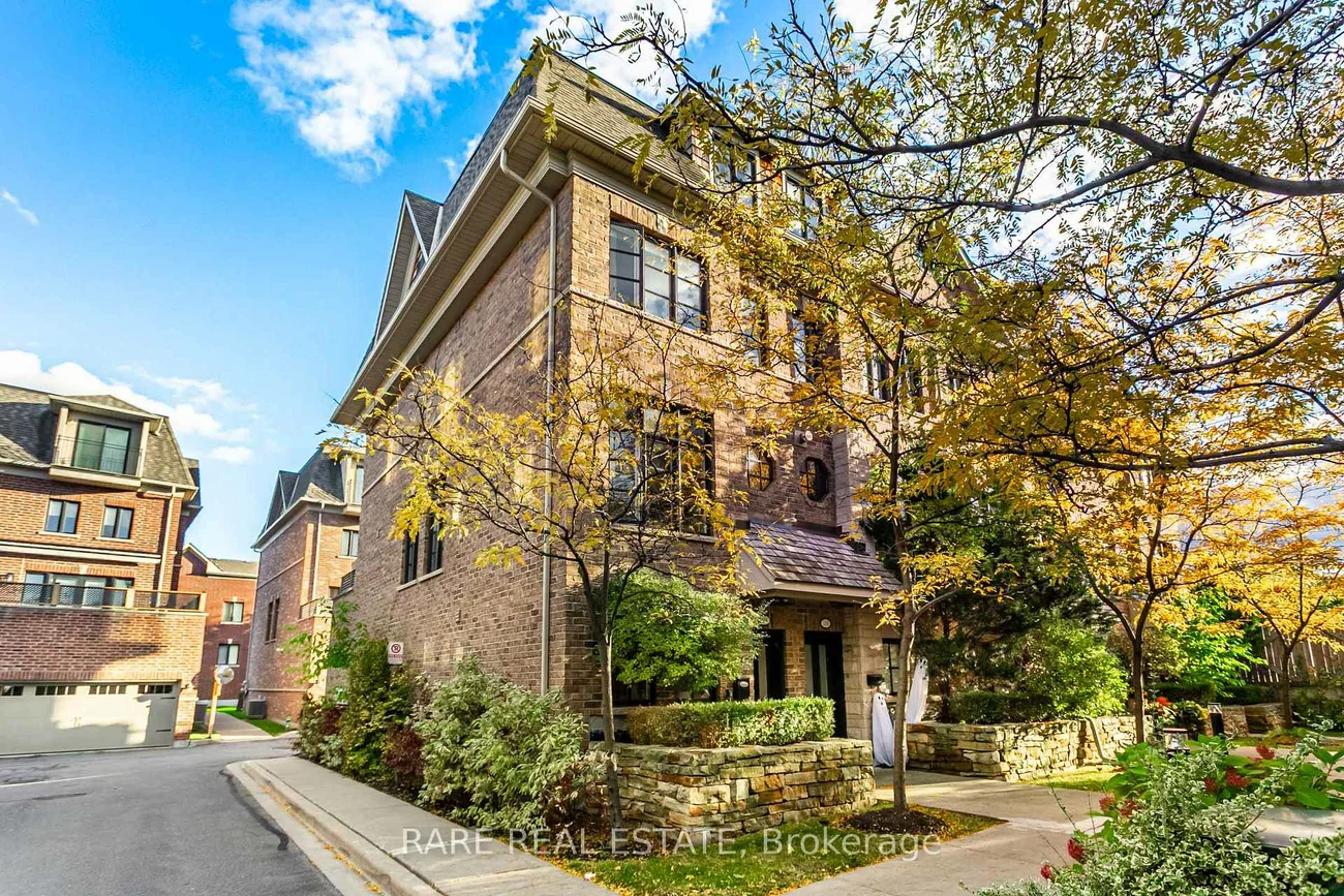 1812, Burnhamthorpe, Applewood, Mississauga