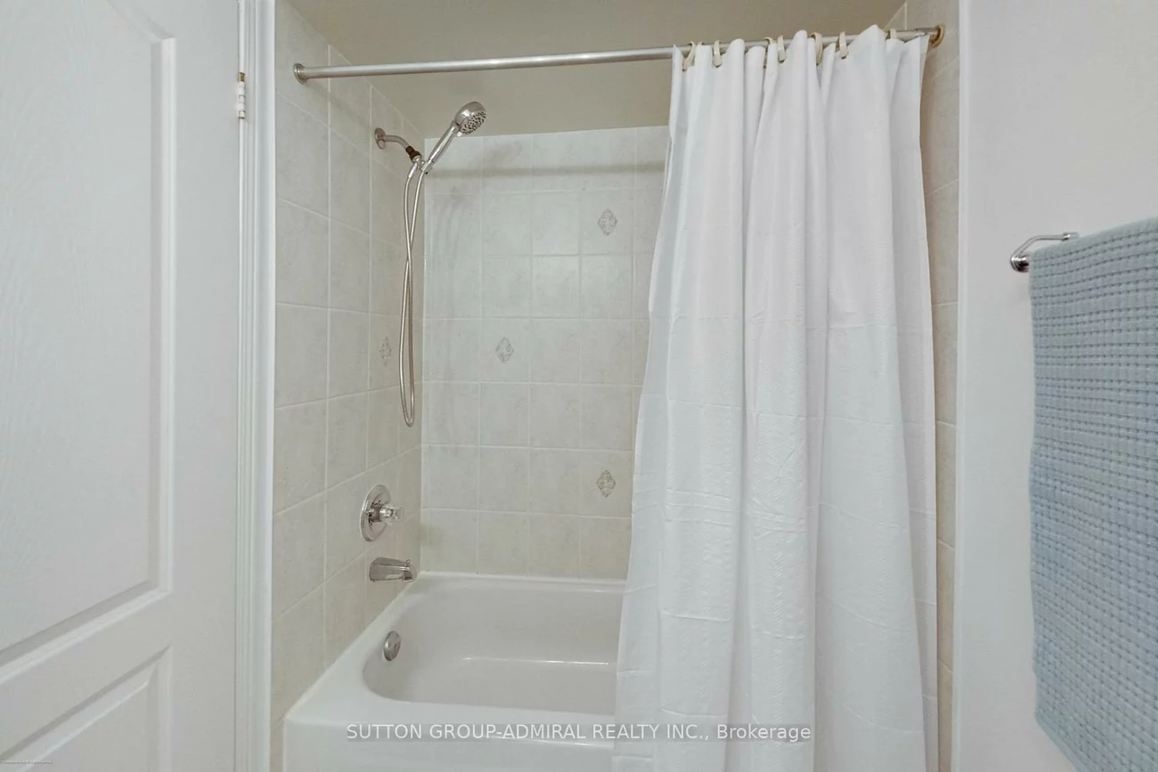 429, Stonetree, Cooksville, Mississauga