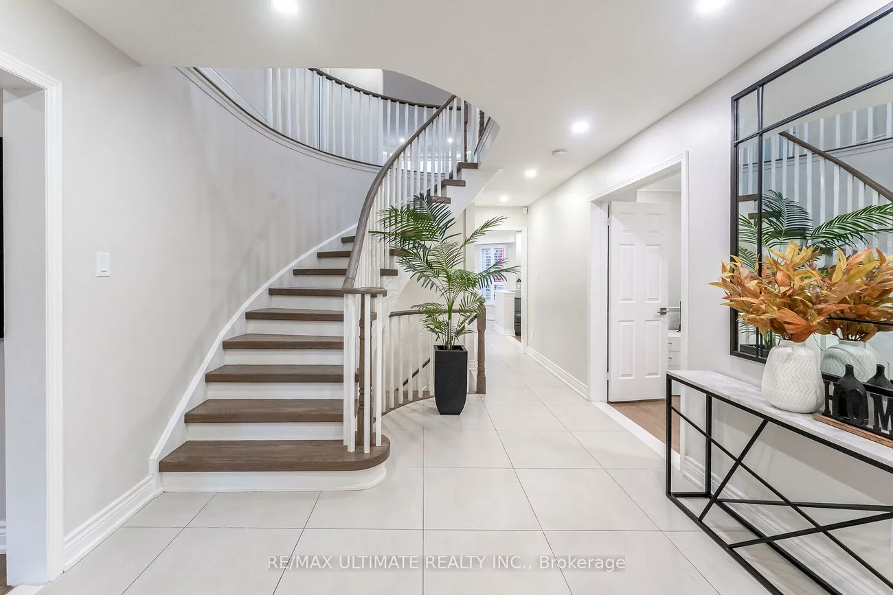 1689, Copseholm, Rathwood, Mississauga