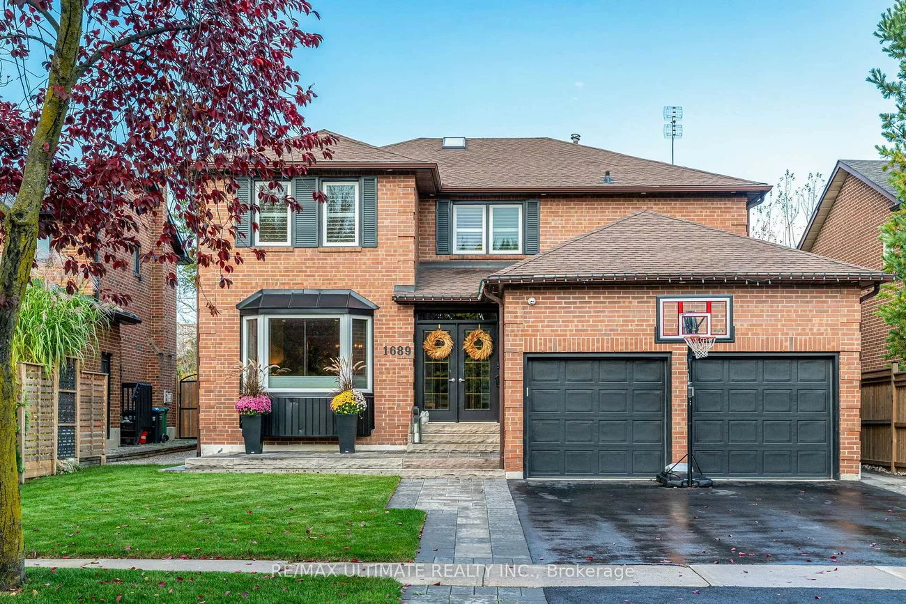 1689, Copseholm, Rathwood, Mississauga