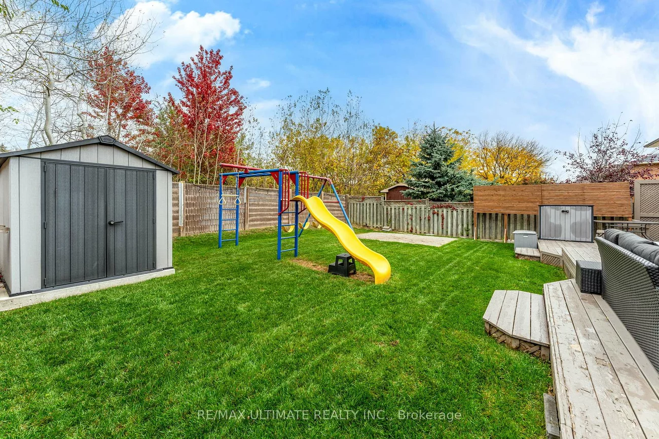 1689, Copseholm, Rathwood, Mississauga