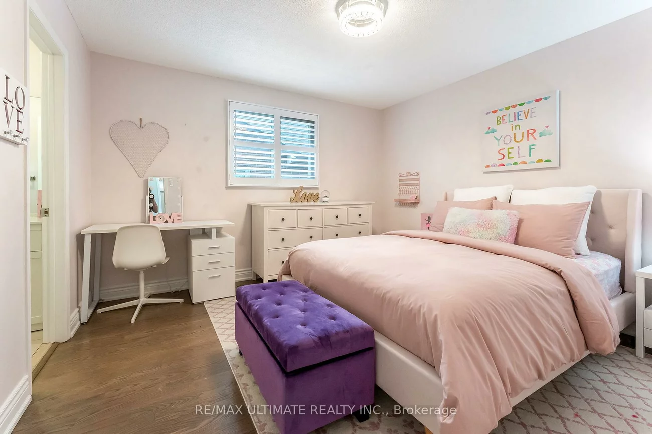 1689, Copseholm, Rathwood, Mississauga