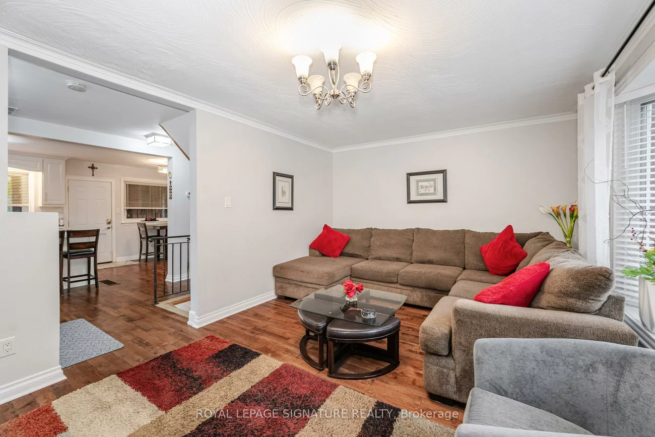 2259, Wiseman, Clarkson, Mississauga