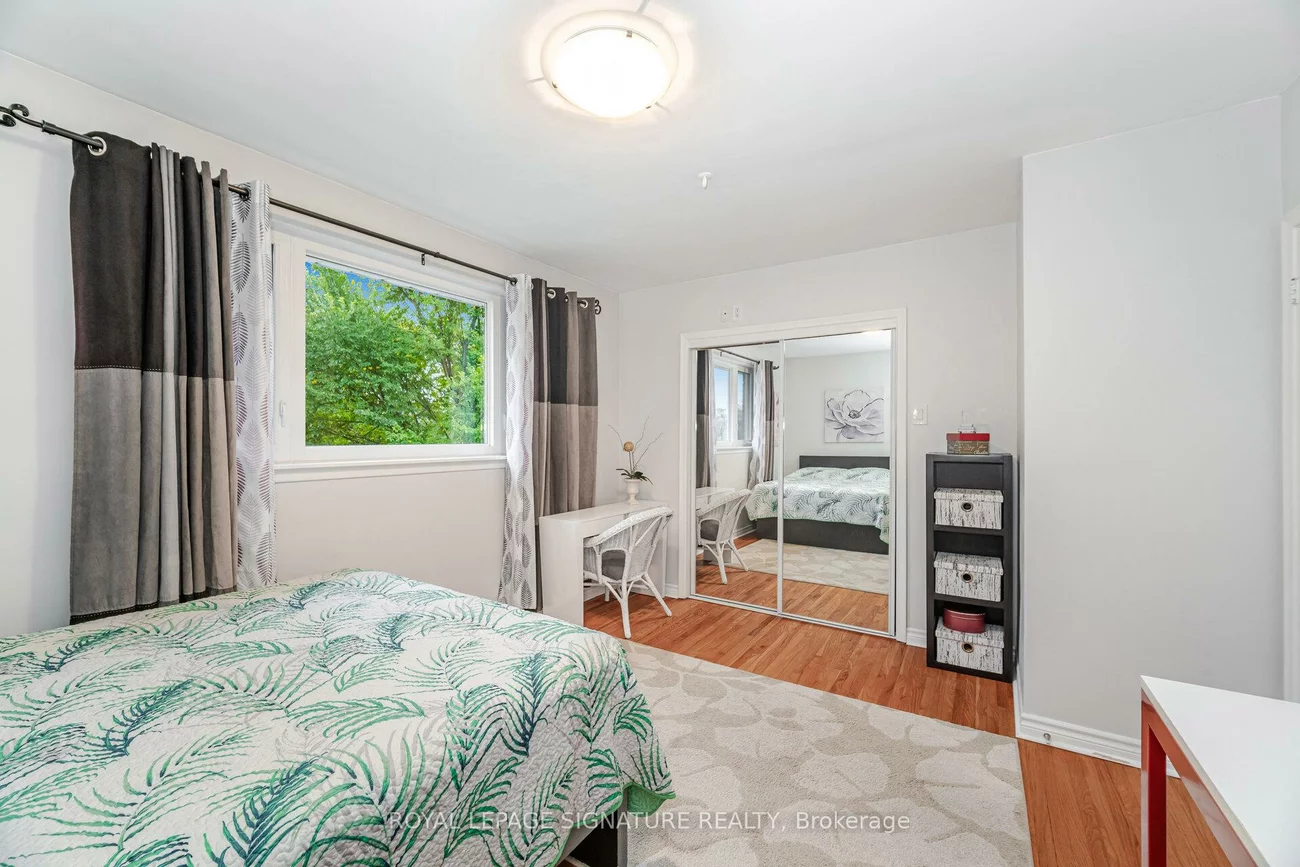 2259, Wiseman, Clarkson, Mississauga