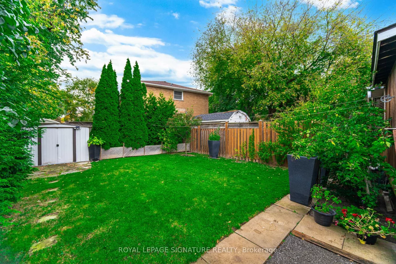 2259, Wiseman, Clarkson, Mississauga