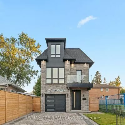 10A, Benson, Port Credit, Mississauga