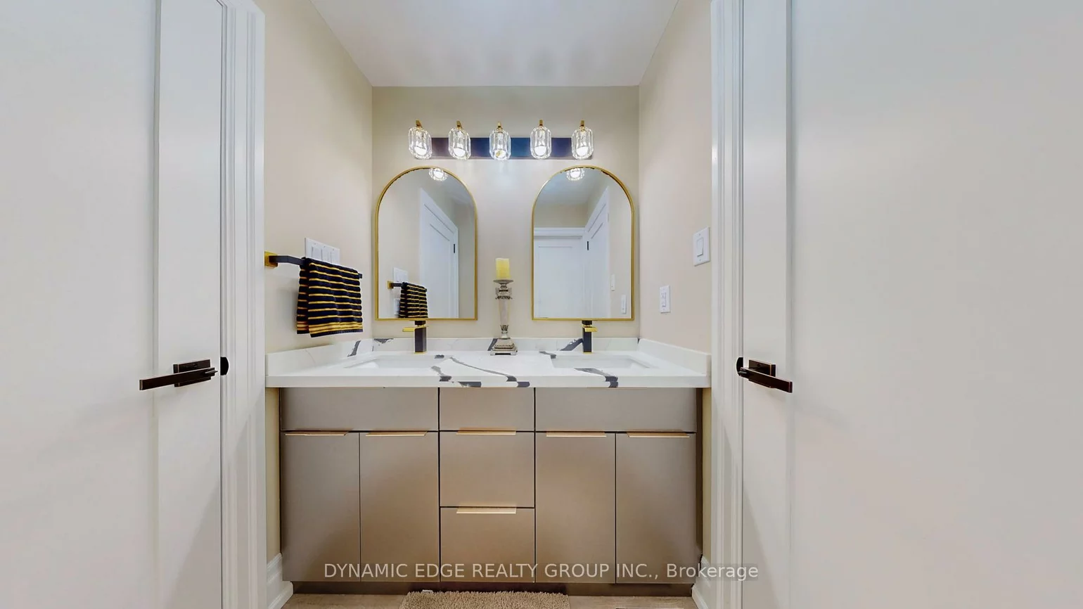 5351, Forest Ridge, Central Erin Mills, Mississauga